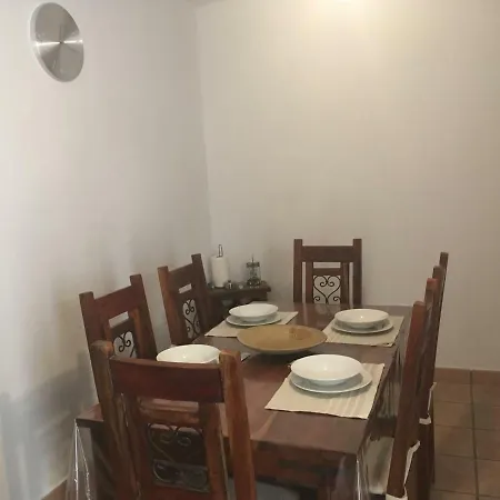Dom wakacyjny Casa Daniela *